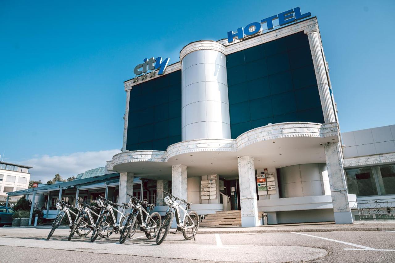 City Hotel Krško Extérieur photo